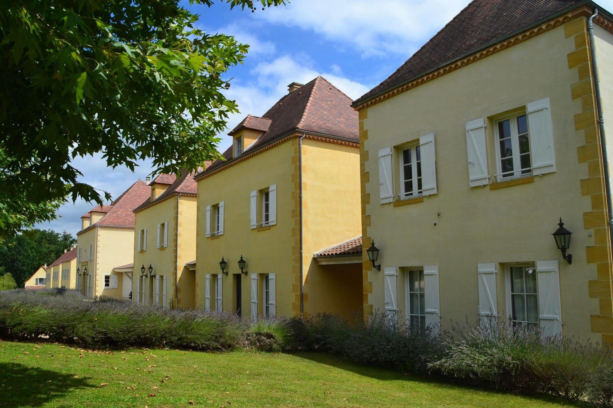 Chateau Les Merles Et Ses Villas Мулейдье Экстерьер фото
